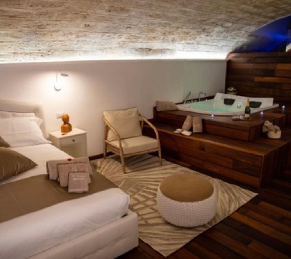 Lc Luxury Apartment 바리 외부 사진